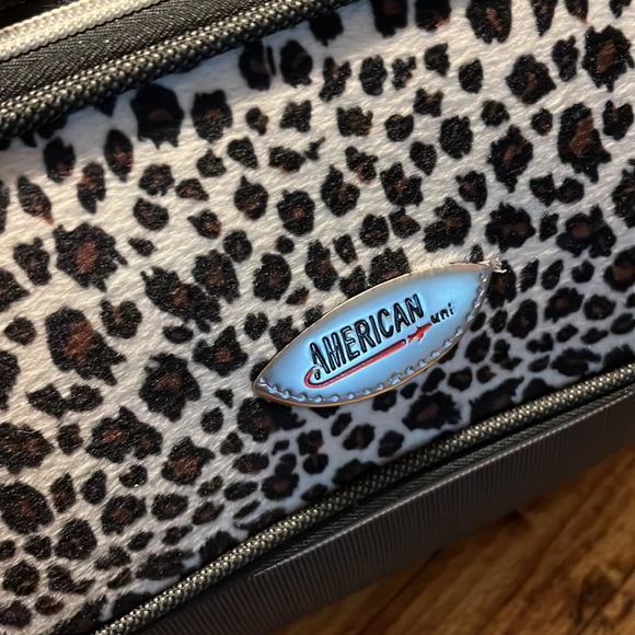 βοΈ π βοΈβ’ ππ American Uni x Travel vibes πππ - Picture 7 of 13